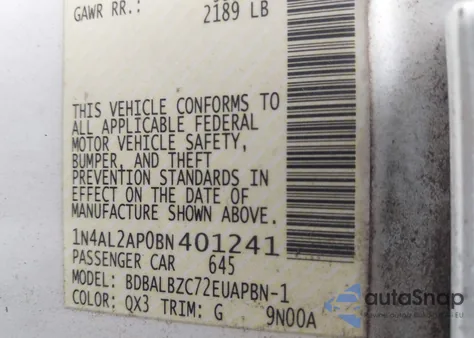 2011 Nissan Altima 2.5 S z USA, uszkodzony, nr VIN 1N4AL2AP0BN401241